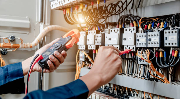 Best Affordable Electrician  in Frostproof, FL